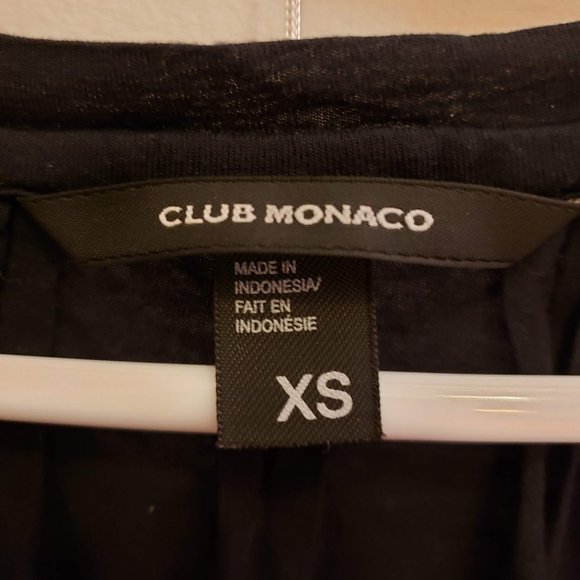 Club Monaco - Picture 2 of 2